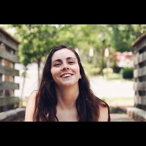 Meet your Posher, Annie kay